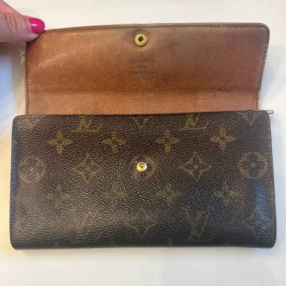 Louis Vuitton Vintage 1992 Monogram Sarah Wallet INCL DATE CODE - Picture 8 of 12